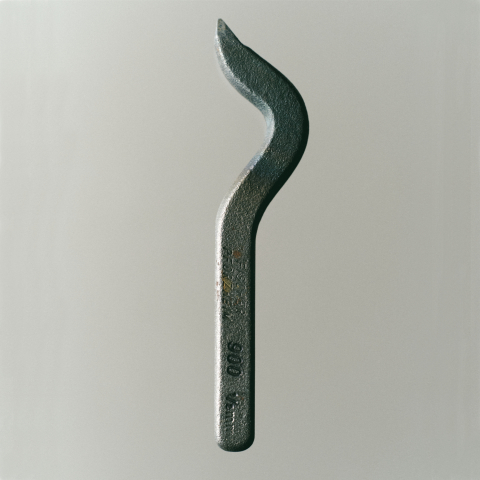 MZ_Tools_Capture_000195 bg retouched 1_small